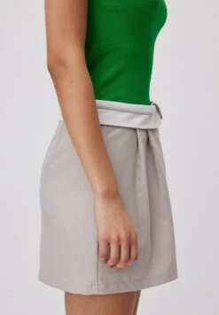 Ruth - Plooirok - Hellbeige -Only Mode Winkel d2dd241e178445e79e33b9f5655baf66