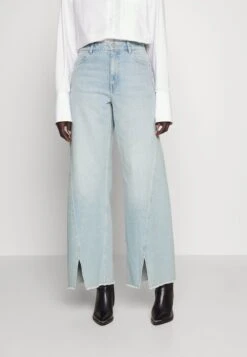 Fria Classic - Bootcut Jeans - Light Blue