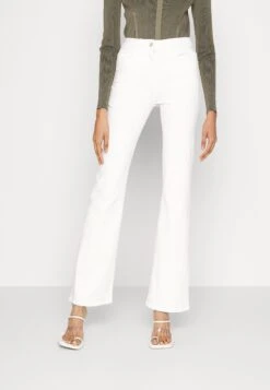 Patrizia Pepe Pantaloni Trousers - Bootcut Jeans - Bianco