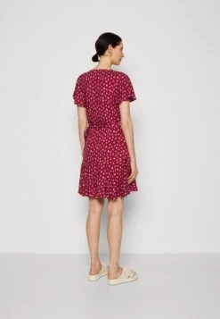 Lollys Laundry Jurk - Red -Only Mode Winkel d78b33647a644badac8982d1f83d2351
