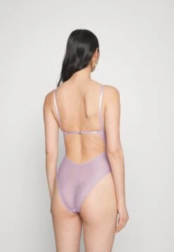 Muse By - Body - Lavander 8 Muse By - Body - Lavander -Only Mode Winkel d91eeff940a7495d8be07899ddd8033a