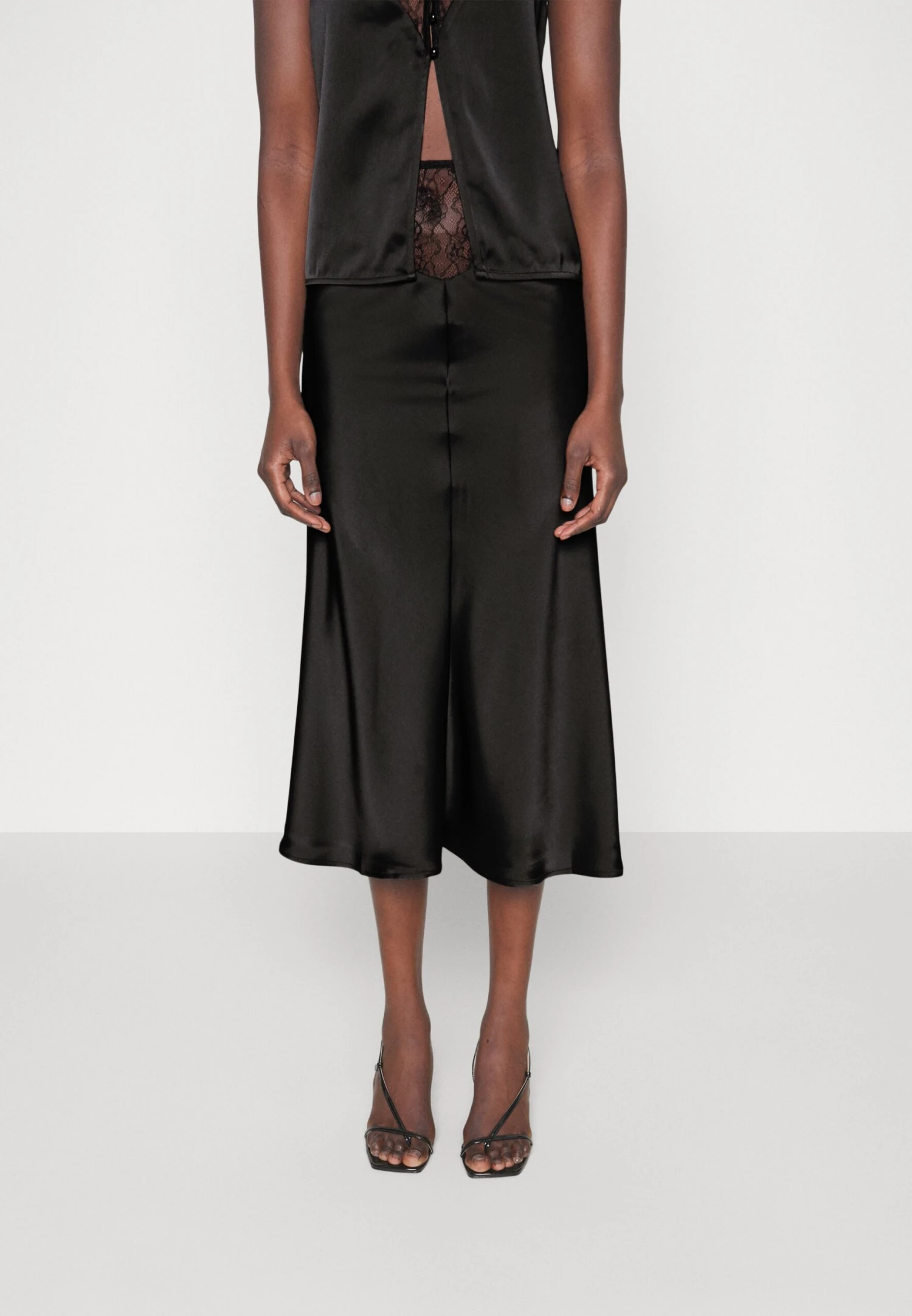 Curzola - A-Lijn Rok - Black 1 Curzola - A-Lijn Rok - Black