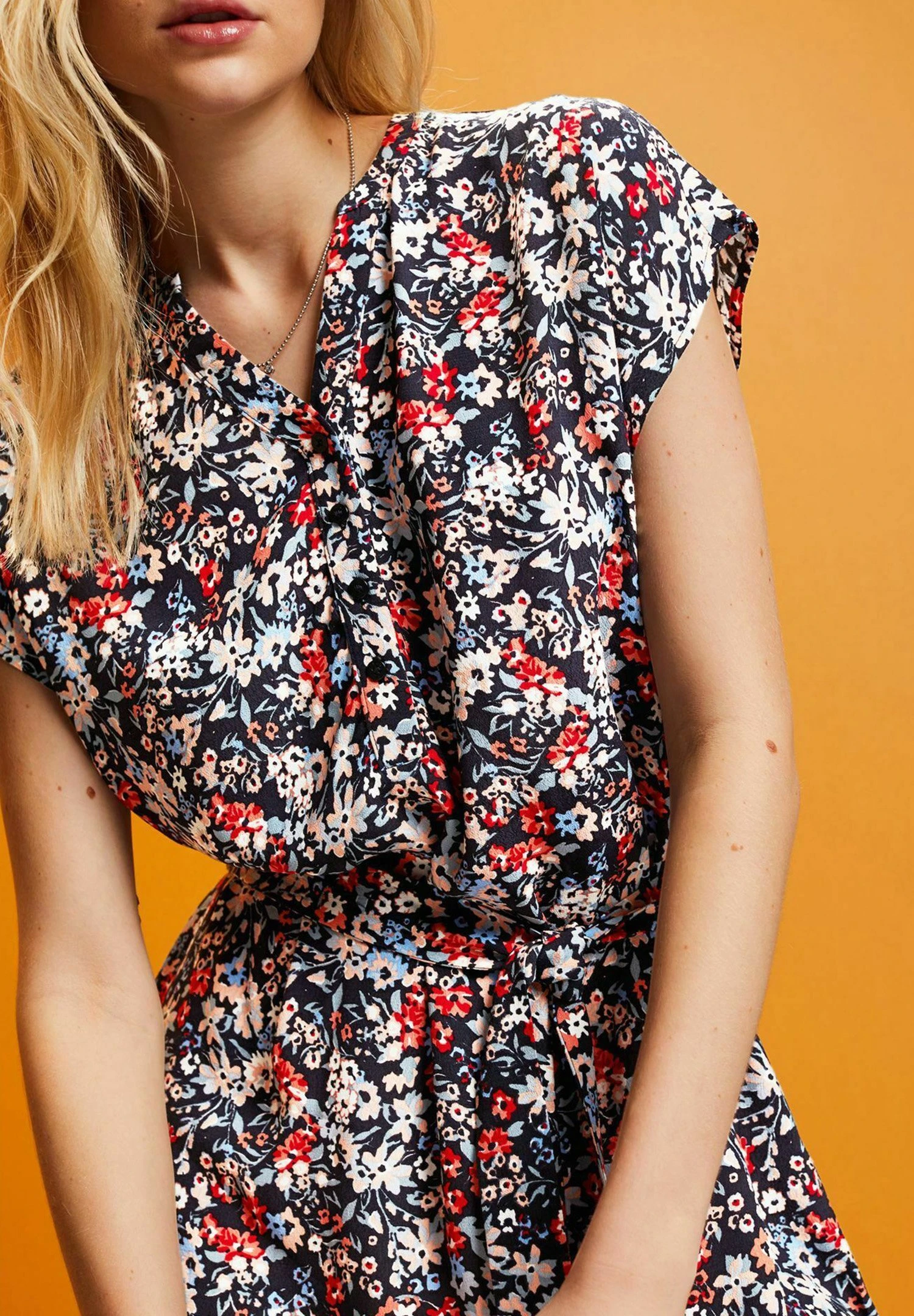 ESPRIT Mit Gürtel Und Crêpe-Effekt - Jurk - Navy 6 ESPRIT Mit Gürtel Und Crêpe-Effekt - Jurk - Navy - Afbeelding 6