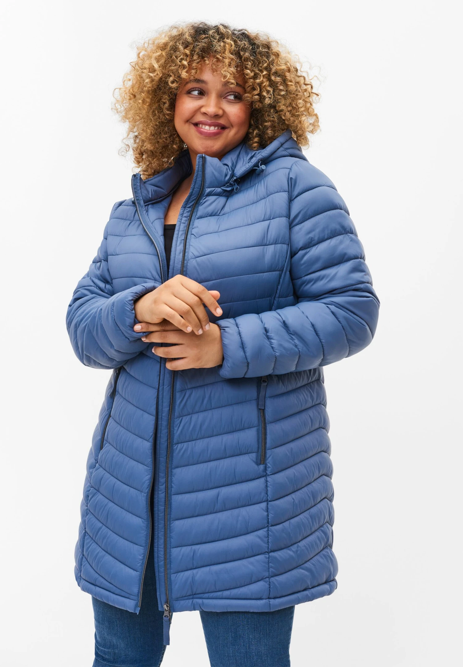 Zizzi Gesteppte Leichtgewichts Mit Abnehmbarer Und Taschen - Winterjas - Bering Sea 1 Zizzi Gesteppte Leichtgewichts Mit Abnehmbarer Und Taschen - Winterjas - Bering Sea