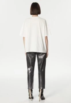 Twist Regular Fit Hotfix And Slogan Printed - T-Shirt Print - White 8 Twist Regular Fit Hotfix And Slogan Printed - T-Shirt Print - White -Only Mode Winkel dbcb33f2abd04ded9e528f4c640ba2ea