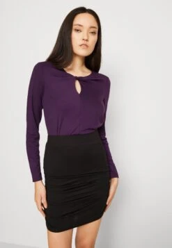 Pieces Pcnala Ruching Skirt - Minirok - Black 9 Pieces Pcnala Ruching Skirt - Minirok - Black -Only Mode Winkel dbd8419704d34af2bf1422da61dbc715