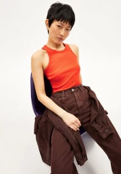 Armedangels Kanitaa Kanitaa - Top - Emergency Red -Only Mode Winkel dce81ca51aa9479794ae23d46256b34b