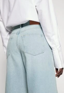 Fria Classic - Bootcut Jeans - Light Blue 13 Fria Classic - Bootcut Jeans - Light Blue -Only Mode Winkel df46ba722b0b4eed955a9721d68d72e8