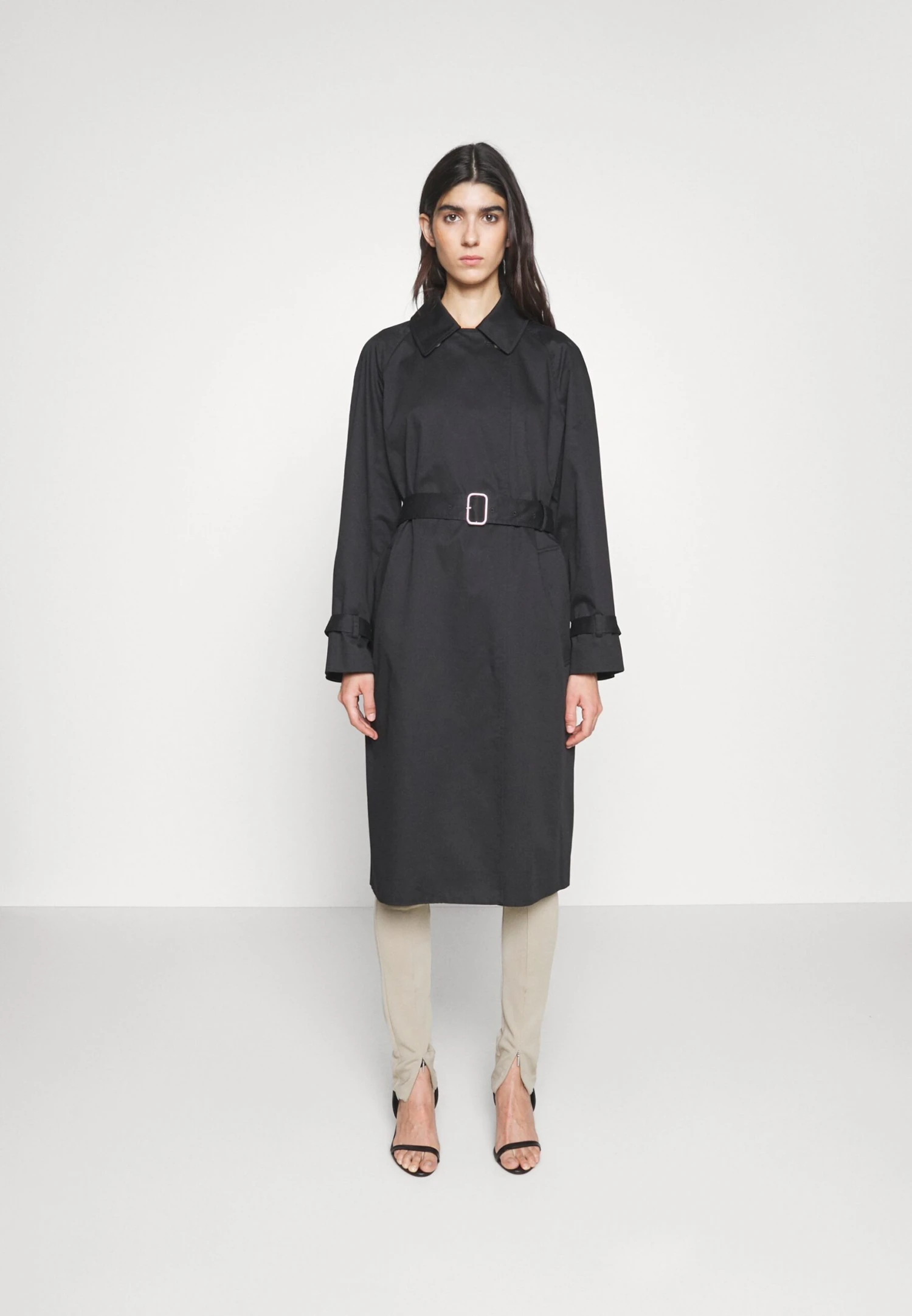 Calvin Klein Essential - Trenchcoat - Black 1 Calvin Klein Essential - Trenchcoat - Black
