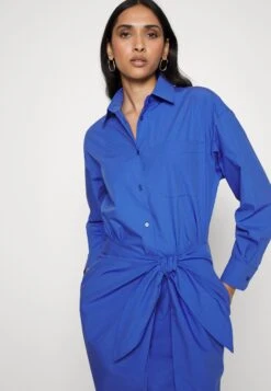 Avocado - Jurk - Bluette 10 Avocado - Jurk - Bluette -Only Mode Winkel dfdb90fb09c945788975e8de35c4c4fa