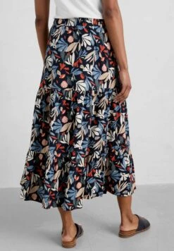 Line Strokes - Plooirok - Collaged Sea Maritime 7 Line Strokes - Plooirok - Collaged Sea Maritime -Only Mode Winkel e1b62de90779458c924f3aefe4a94349