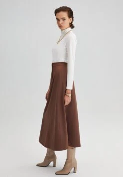 Crepe - A-Lijn Rok - Brown -Only Mode Winkel e2b6d9c6ed7d4900b2580cc7c2e22a2e