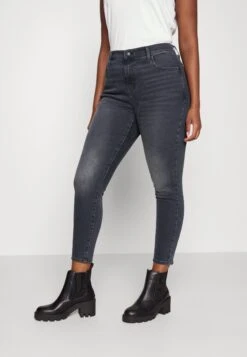 Levi's® Plus 721™ Pl Hi Rise Skinny - Jeans Skinny Fit - Clear Way