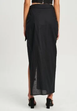 Maxirok - Black -Only Mode Winkel e45ac5c5f9e64ed7a548d4b1f62164a9