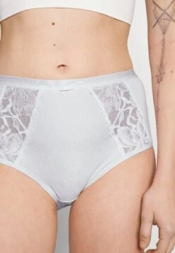 Marks & Spencer Wildblooms 3 Pack - Slip - Light Grey -Only Mode Winkel e461be8d5c264ebb9faee2bc94c21645