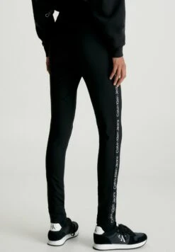 Calvin Klein Jeans Milano Logo Tape - Legging - Ck Black -Only Mode Winkel e5a623fa808e43eeaca694aecf038f57