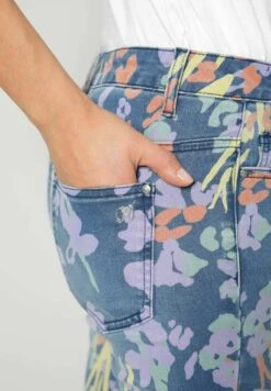 Slim Fit Jeans - Blue Denim Multicolor 11 Slim Fit Jeans - Blue Denim Multicolor -Only Mode Winkel e71814cacd15472fb1fdd32d28a3075d