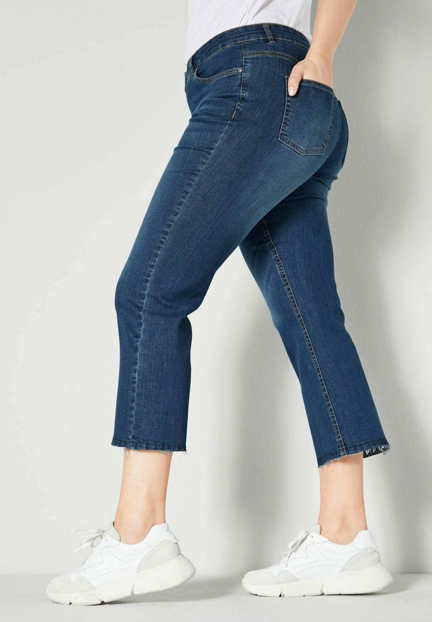 Straight Leg Jeans - Blue Stone 4 Straight Leg Jeans - Blue Stone - Afbeelding 4