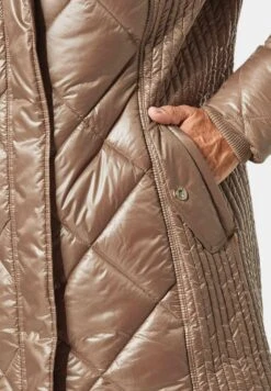 GOLDNER Winterjas - Camel -Only Mode Winkel e857f88a31d1471ab696055edae85419