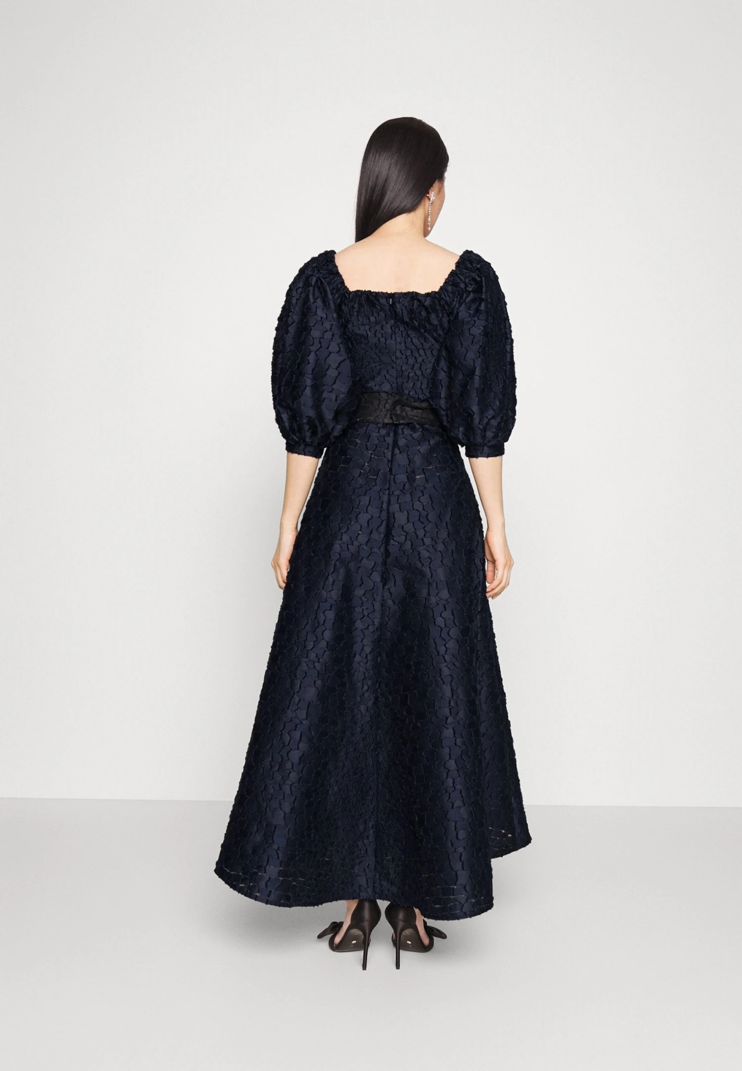 The Rosanna Dress - Cocktailjurk - Navy 3 The Rosanna Dress - Cocktailjurk - Navy - Afbeelding 3