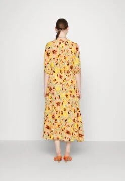 B.young Byfannie Long Dress - Jurk - Orange Peel -Only Mode Winkel e93dc4ea56604720b7a3f5835fb525a3