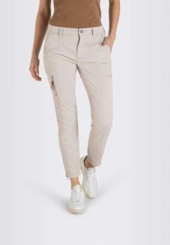 Rich - Broek - R Ivory Ppt