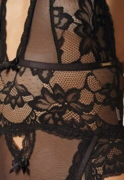 High Neck - Body - Black -Only Mode Winkel ee4362479b304fa1900cebe56f06b83d