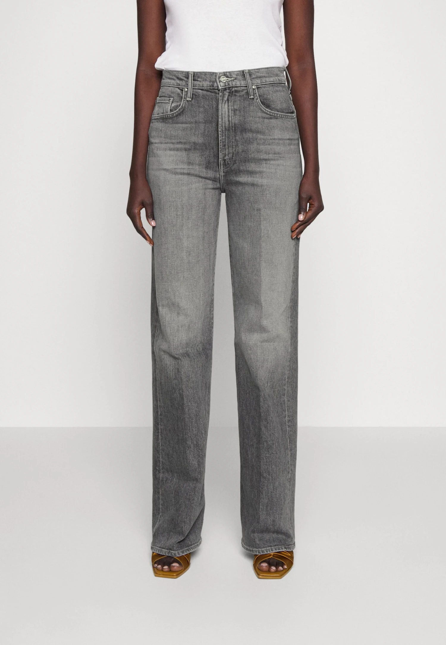 MOTHER The Maven Heel Superior - Flared Jeans - Uncommon Ground 1 MOTHER The Maven Heel Superior - Flared Jeans - Uncommon Ground