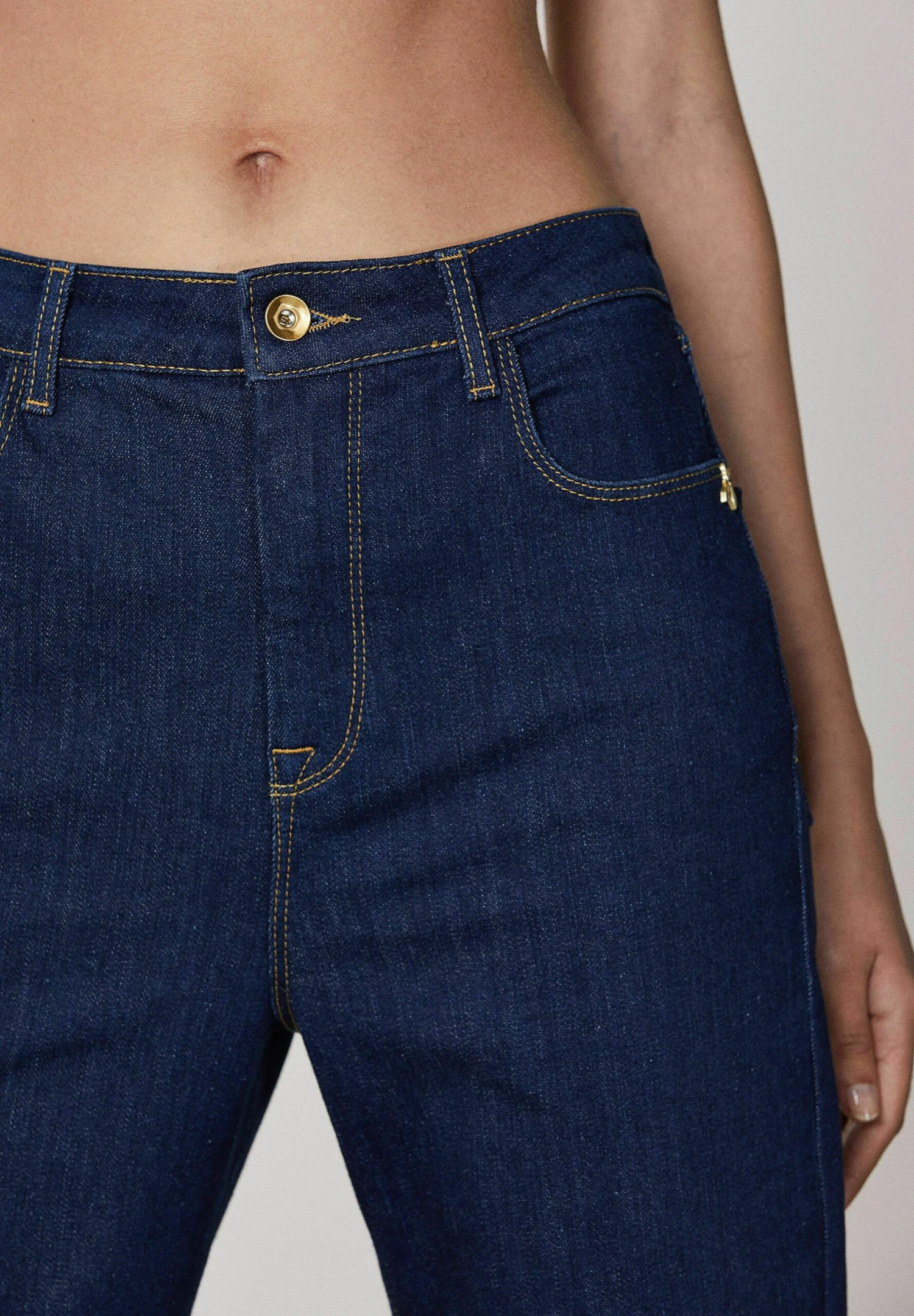 Patrizia Pepe Essential - Straight Leg Jeans - Rinse Blue Denim 4 Patrizia Pepe Essential - Straight Leg Jeans - Rinse Blue Denim - Afbeelding 4