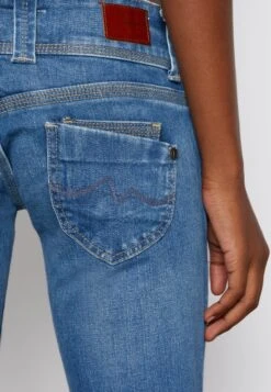Pepe Jeans Venus Straight Fit Low Waist - Straight Leg Jeans - Blue 11 Pepe Jeans Venus Straight Fit Low Waist - Straight Leg Jeans - Blue -Only Mode Winkel f0819c5e61574ac197b28de1065f3b8b