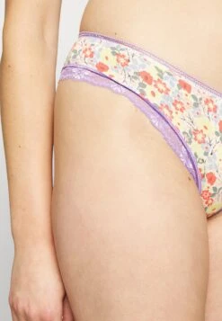 Marks & Spencer 5 Pack - Slip - Peach Mix -Only Mode Winkel f1e6bb265e224eb9ae07288ba7625326