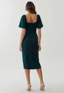 Tussah Michela Midi - Cocktailjurk - Emerald -Only Mode Winkel f2ba4bffd9e5493994227b3c5df81493