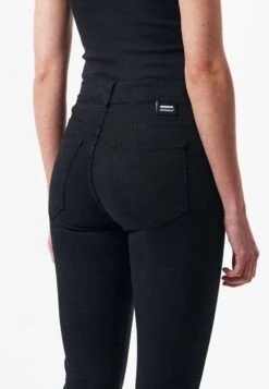 Dr. Denim Macy - Bootcut Jeans - Black 8 Dr. Denim Macy - Bootcut Jeans - Black -Only Mode Winkel f43cb1dc3c0b42f1ab67f205475552bb