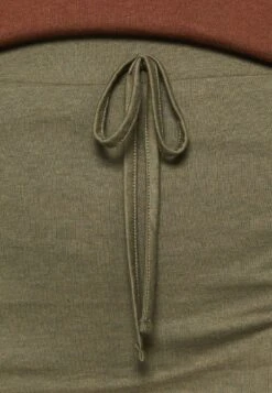 Anna Field Maxirok - Khaki -Only Mode Winkel f4e8773341ee4337b94e5c8d9069deea