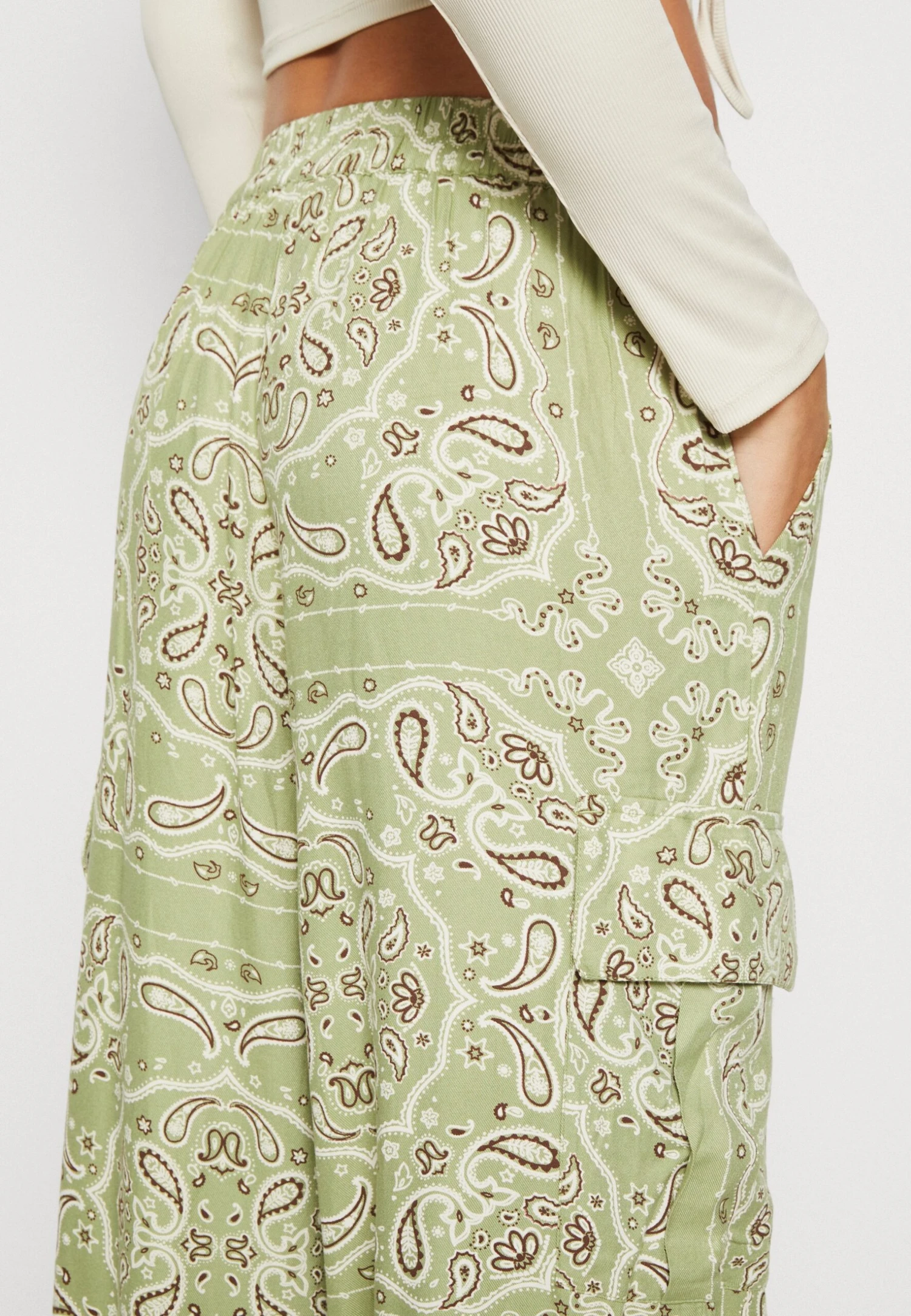 NEVER FULLY DRESSED Bandana Trousers - Cargobroek - Khaki 6 NEVER FULLY DRESSED Bandana Trousers - Cargobroek - Khaki - Afbeelding 6