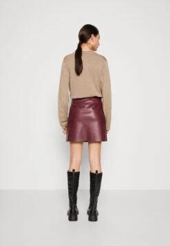 Noisy May Nmclara Penny Slit Noos - Kokerrok - Windsor Wine -Only Mode Winkel f746468860424e45a7a6cb419e844d5c