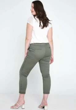 Stretch Uni Avec Lurex - Broek - Khaki 11 Stretch Uni Avec Lurex - Broek - Khaki -Only Mode Winkel f7b4db49977244e1a90dc337bd752104
