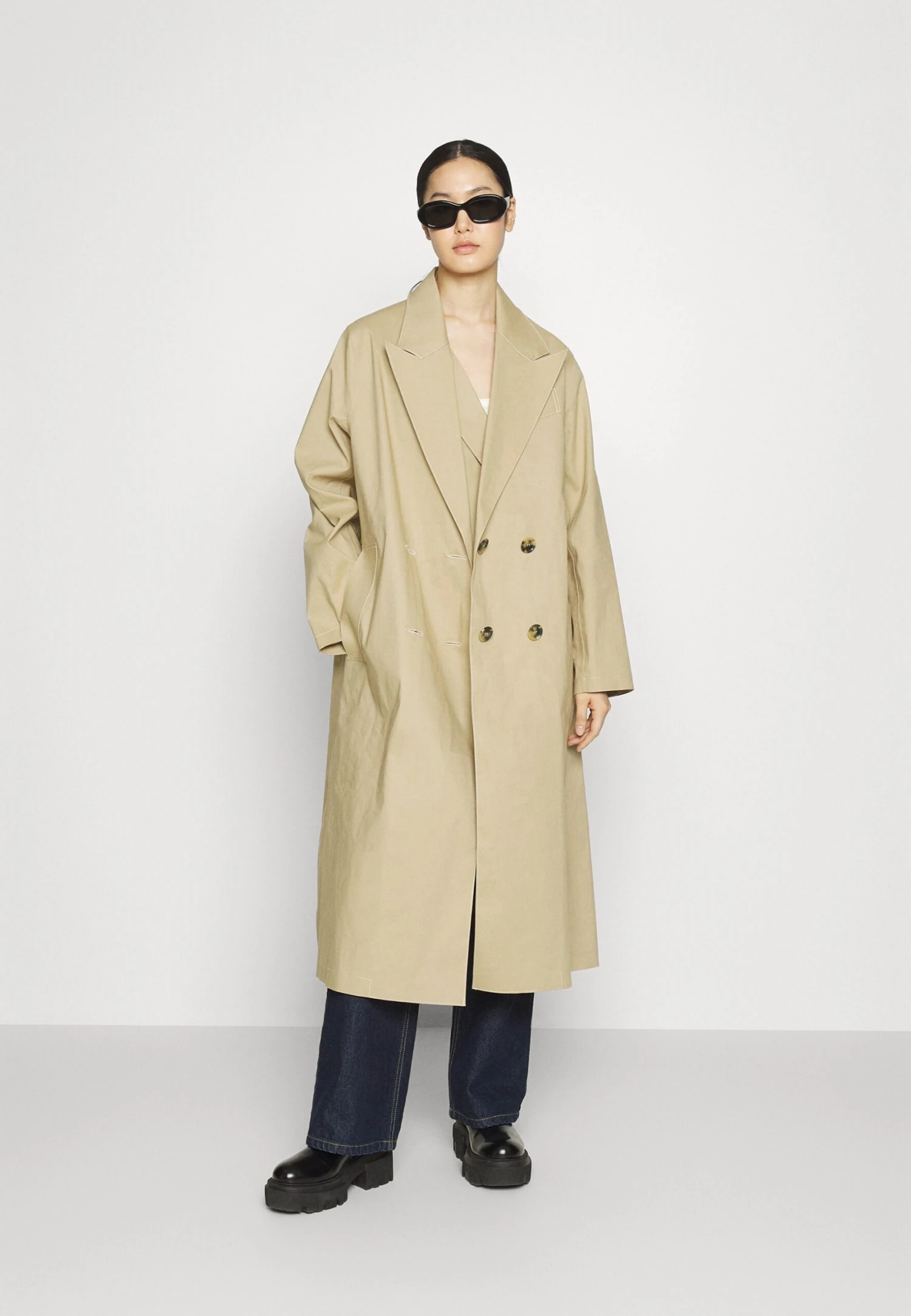 Wood Wood Dominique Wrap Coat - Trenchcoat - Beige 2 Wood Wood Dominique Wrap Coat - Trenchcoat - Beige - Afbeelding 2