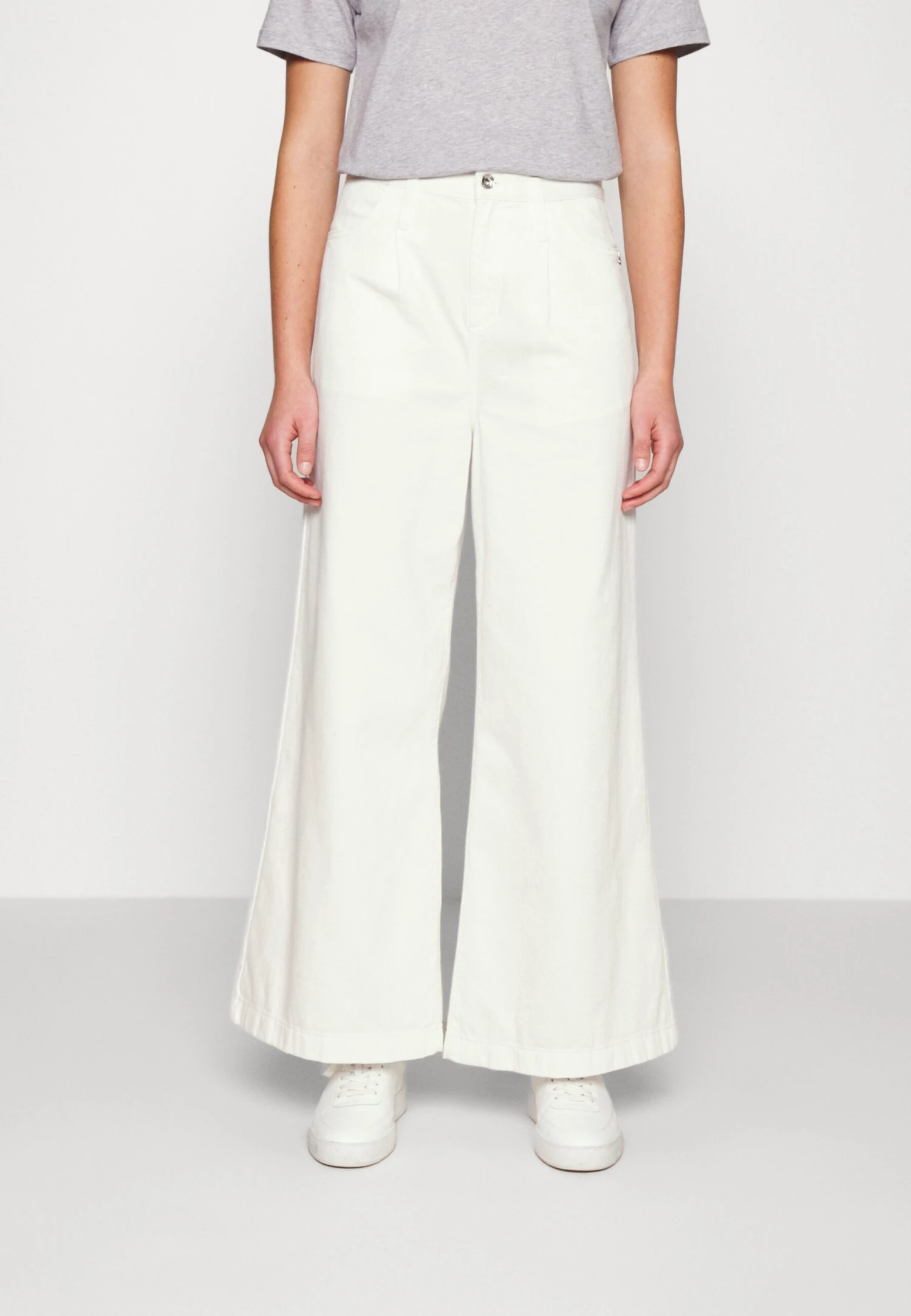 Patrizia Pepe Pantaloni/Trousers - Jeans Tapered Fit - Bianco 1 Patrizia Pepe Pantaloni/Trousers - Jeans Tapered Fit - Bianco
