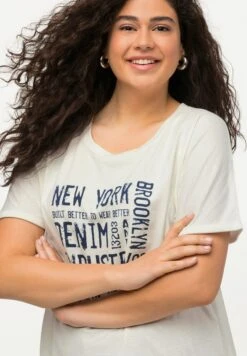 Ulla Popken Rundhals Halbarm - T-Shirt Print - Offwhite 7 Ulla Popken Rundhals Halbarm - T-Shirt Print - Offwhite -Only Mode Winkel f9f9bf59d0dc4859bb257ef16c8b43f2