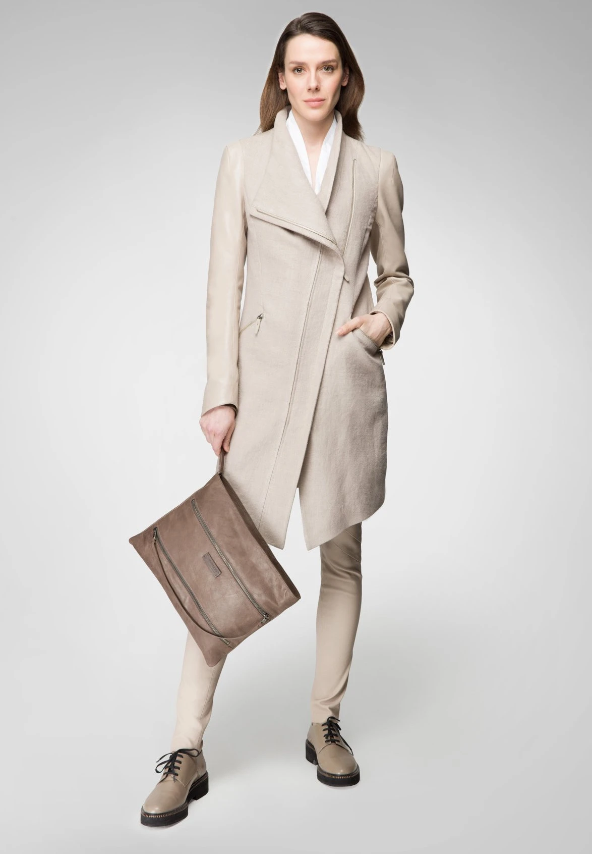 Lisa - Mantel - Stone Beige 2 Lisa - Mantel - Stone Beige - Afbeelding 2